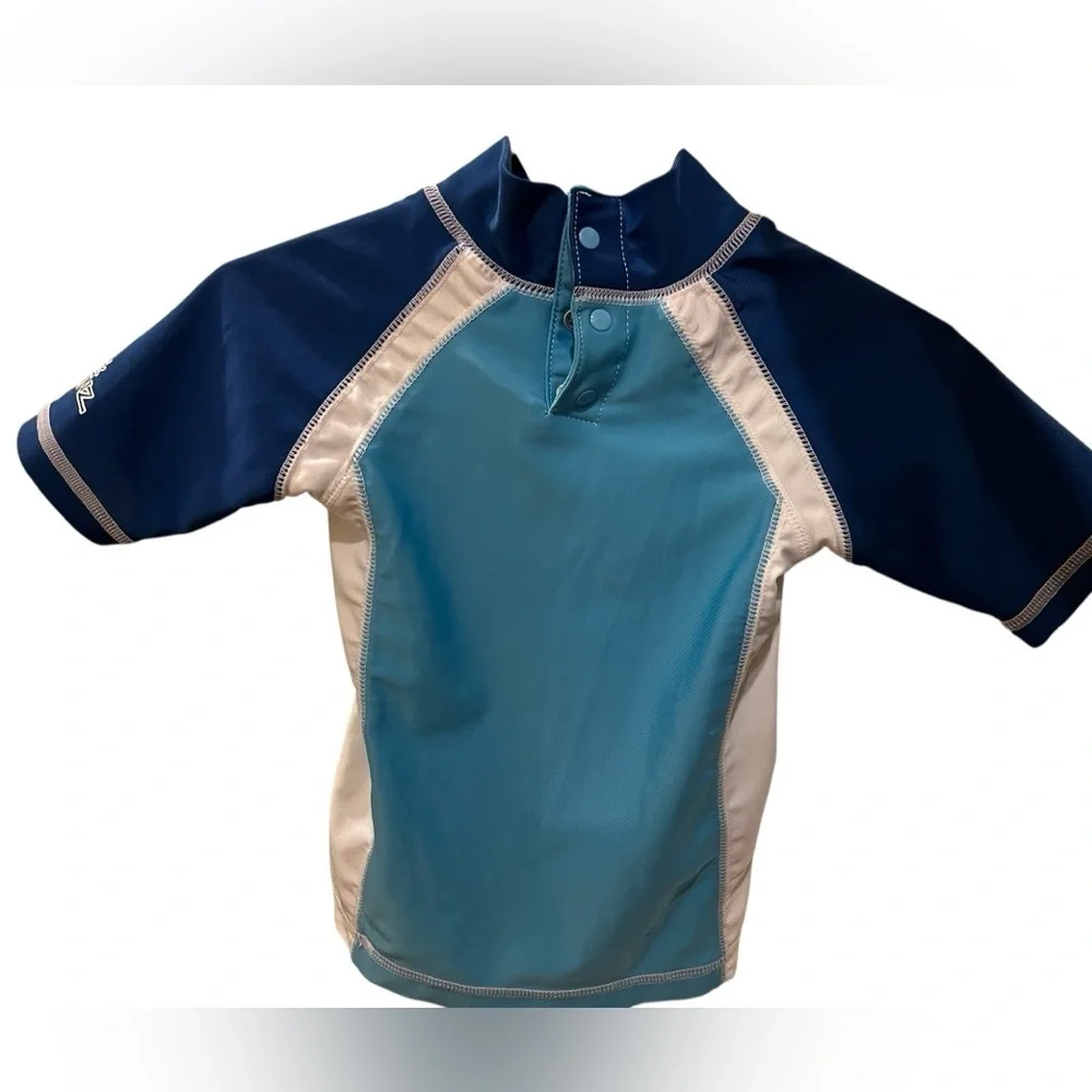 UV Skinz rashguard